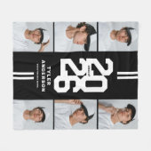 ブラックアスレチック大学院写真部卒業 フリースブランケット (正面(横))