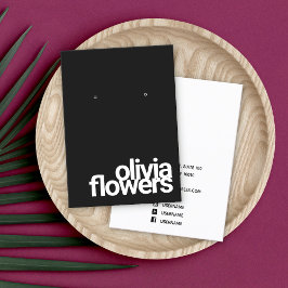 ブラックアモダンイヤリングはっきりしたフォント 名刺