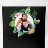 ブラックアンドグリーン葉パームリースフォト結婚ズ 三つ折り招待状 (内部最初)