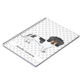 ブラックアンドタンピエバルショートヘアダシュント&文字 ノートブック (左側)