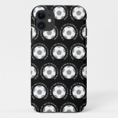 ブラックアンドホワイトのサッカーチーム Case-Mate iPhoneケース (裏面)