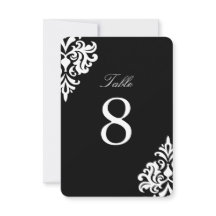 ブラックアンドホワイトのダマスクテーブルナンバー