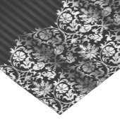 ブラックアンドメタリックシルバーダマスクデザイン ショートテーブルランナー (コーナー)
