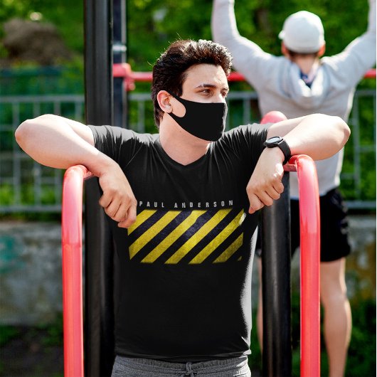 ブラックイエロー危険度ストライプ建築技術者 Tシャツ