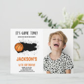 ブラックインク バスケットボール 誕生日招待状 招待状 (スタンド正面)