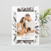 ブラックウィンターピネコーンボタニカルフォトホリデーカー シーズンカード (スタンド正面)