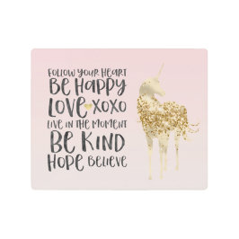 ブラックウォーターカラー感動的金ゴールドユニコーン メタルプリント