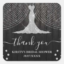 ブラックウッドを使用したエレガントなシルバーダイヤモンドドレスのブライズシャワー