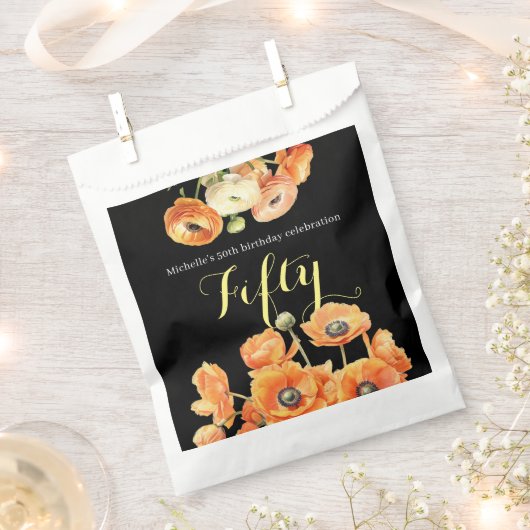 ブラックエレガントオレンジフローラ50th誕生日パーティー フェイバーバッグ (クリップ留めされた状態)