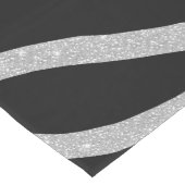 ブラックエレガントグリッターシルバーゼブラアニマルプリント ミディアムテーブルランナー (コーナー)