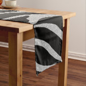 ブラックエレガントグリッターシルバーゼブラアニマルプリント ミディアムテーブルランナー (インサイチュ)