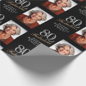 ブラックエレガント80と素晴らしい80番目の誕生日写真 ラッピングペーパー (角)