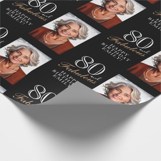 ブラックエレガント80と素晴らしい80番目の誕生日写真 ラッピングペーパー (角)