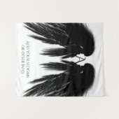 ブラックエンジェルウィングズモノグラム垂直 タペストリー (正面(横))