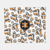 ブラックオレンジチームカラーズガールズスポーツバレーボール フリースブランケット (正面(横))