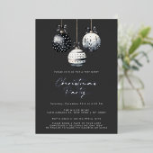 ブラックオーナメントシルバークリスマスパーティの招待状 箔シーズンカード (立ち正面)