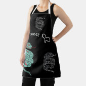 ブラックオールオーバープリントエプロン蛇甘い中 エプロン (インサイチュ)