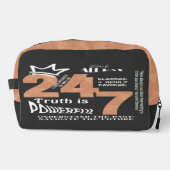 ブラックオールデイ24/7スローガングラフィック ドップキット (正面)