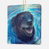 ブラックカラフルラブラドールのドッ絵画グクリスマス セラミックオーナメント (左)