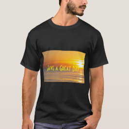ブラックカラーのカスタムデザイン「良い一日を」テキストサンライズTシャツ Tシャツ