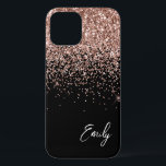 ブラックガーリー赤面ピンクローズ金ゴールドグリッターモノグラム iPhone 12ケース<br><div class="desc">黒ガーリーとバラの金ゴールド-赤面ピンクの輝きと滴りフェイク落ちるグリッターブラシ付き金属モノグラムの名前とイニシャル電話。これは、最高の甘い16歳の誕生日、結婚ブライダルシャワー、記念日、赤ちゃんシャワーまたはバチェロレッテギフトを作る誰かがグラームの豪華さとシックなスタイルを愛する。</div>
