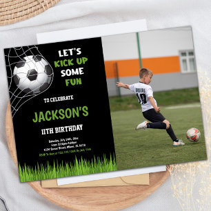 ブラックキックいくつかのおもしろいフォトサッカー誕生日 招待状