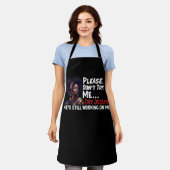 ブラッククイーンアフロお願いイエス・スティを試して私を試してみない エプロン (着用した状態)