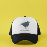 ブラッククロウバードイラストレーション パーソナライズされた キャップ<br><div class="desc">名前または独自のスローガンを追加して帽子を作カスタム成する。この帽子は、鳥のグラフィックの下にあなたのテキストとカラスのリアルなスタイルイラストレーションを特徴とする。</div>