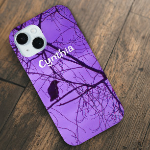 ブラッククロウ黒不気味木のシルエット紫 iPhone 15ケース