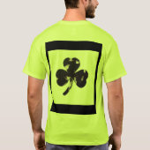 ブラッククローバーのミニマルデザイン。 Tシャツ (裏面)