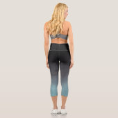 ブラックグスタイリッシュレイティール(緑がかった色)素朴グラデーション カプリレギンス (裏面)