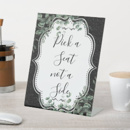 ブラックグリッターとフローラユーカリPick a Seat 台座サイン