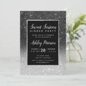 ブラックグリッターシルバータイポグラフィスウィート16 招待状 (スタンド正面)