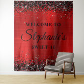 ブラックグリッター レッドホイル ウェルカムトゥ スイート16 タペストリー (インサイチュ)