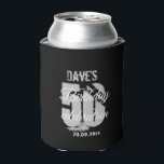 ブラックグレイパーソナライズされた50th Any Birthday Party 缶クーラー<br><div class="desc">ブラックグレイパーソナライズされた50th任意の誕生日パーティーのクーラー</div>