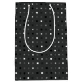 ブラックグレーよくはしゃぐピクセルのシームレスパターン ミディアムペーパーバッグ (正面)