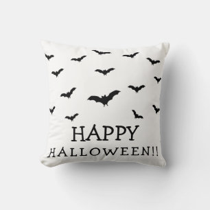 ブラックコウモリとホワイトのキュートなハロウィンチック クッション