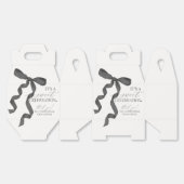 ブラックコケットボーガールバースデーパーティギフト フェイバーボックス (見開き)