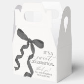 ブラックコケットボーガールバースデーパーティギフト フェイバーボックス (見開き)