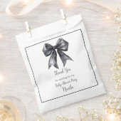 ブラックコケット弓ベビーシャワー フェイバーバッグ (クリップ留めされた状態)