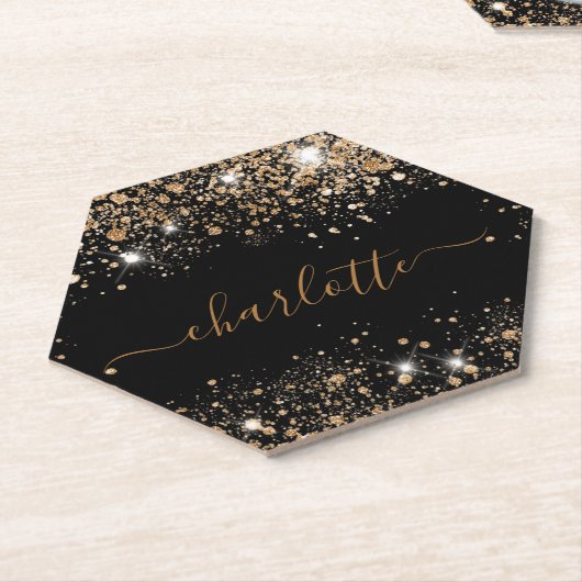 ブラックゴールドの輝く塵と名前のスクリプト ペーパーコースター (アングル)