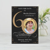 ブラックゴールドサプライズ 60歳の誕生日 保存日付 招待状 (スタンド正面)