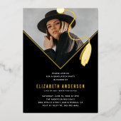ブラックゴールドタッセルキャップ写真 卒業パーティー 箔招待状 (正面)