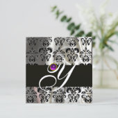 ブラックゴールド シルク ダマスク モノグラム パープル アメシスト 招待状 (スタンド正面)