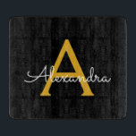 ブラックゴールド モダンスクリプト ガーリー モノグラム ネーム カッティングボード<br><div class="desc">ブラックゴールド シンプル スクリプト モノグラム ネーム カッティングボード。豪華でおしゃれなスタイルが好きな人への、卒業、誕生日、結婚式、ブライダルシャワー、結婚記念日、ベビーシャワー、バチェロレッテパーティーのプレゼントに最適。</div>