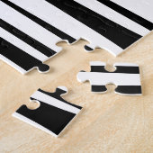 ブラックシルエット葉フォレストの緑の赤紫の森 ジグソーパズル (側面)