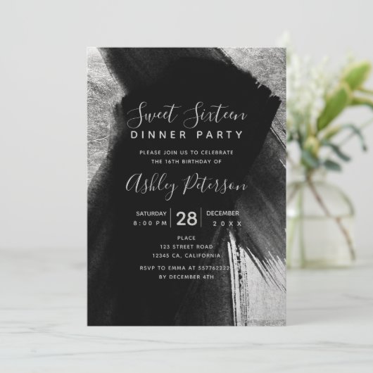 ブラックシルバーシックなブラシストロークタイポグラフィスウィート16 招待状 (スタンド正面)