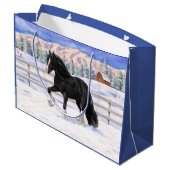 ブラックジプシーヴァンナーアイリッシュコ荷車を引くブホースの雪 ラージペーパーバッグ (裏面アングル)