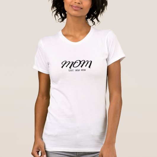 ブラックスクリプトで設立されたママ Tシャツ (正面)
