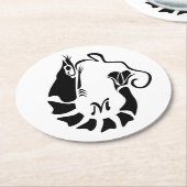 ブラックステンシルにエビのモノグラムスタイル ラウンドペーパーコースター (アングル)